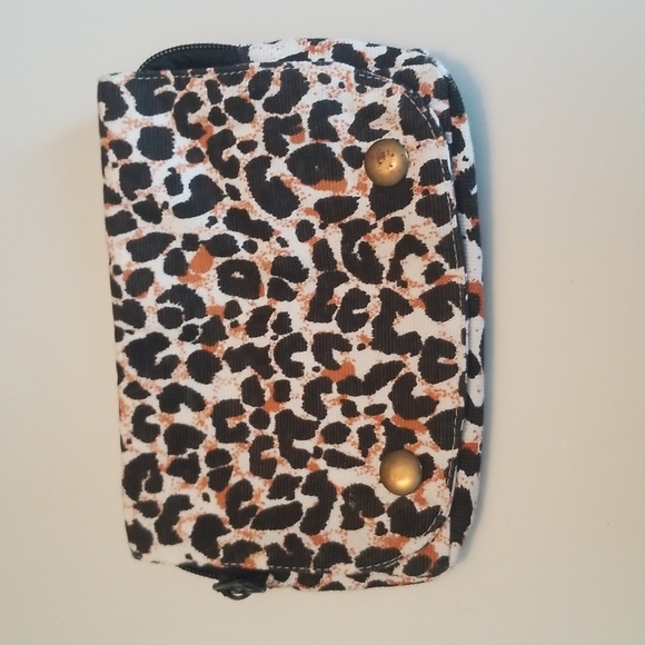 floral reversible adjustable skirt with small bag - Picture 8 of 12